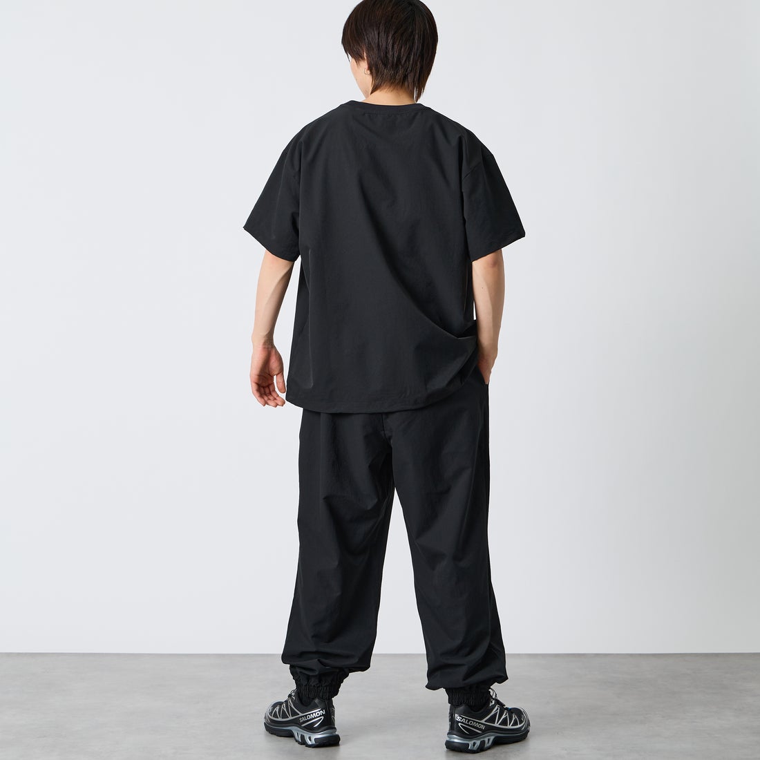 NANGA [ナンガ] ドットエア(R) コンフィーTシャツ [N2500-1J300A] P.BLK &&モデル身長：177cm 着用サイズ：L&&