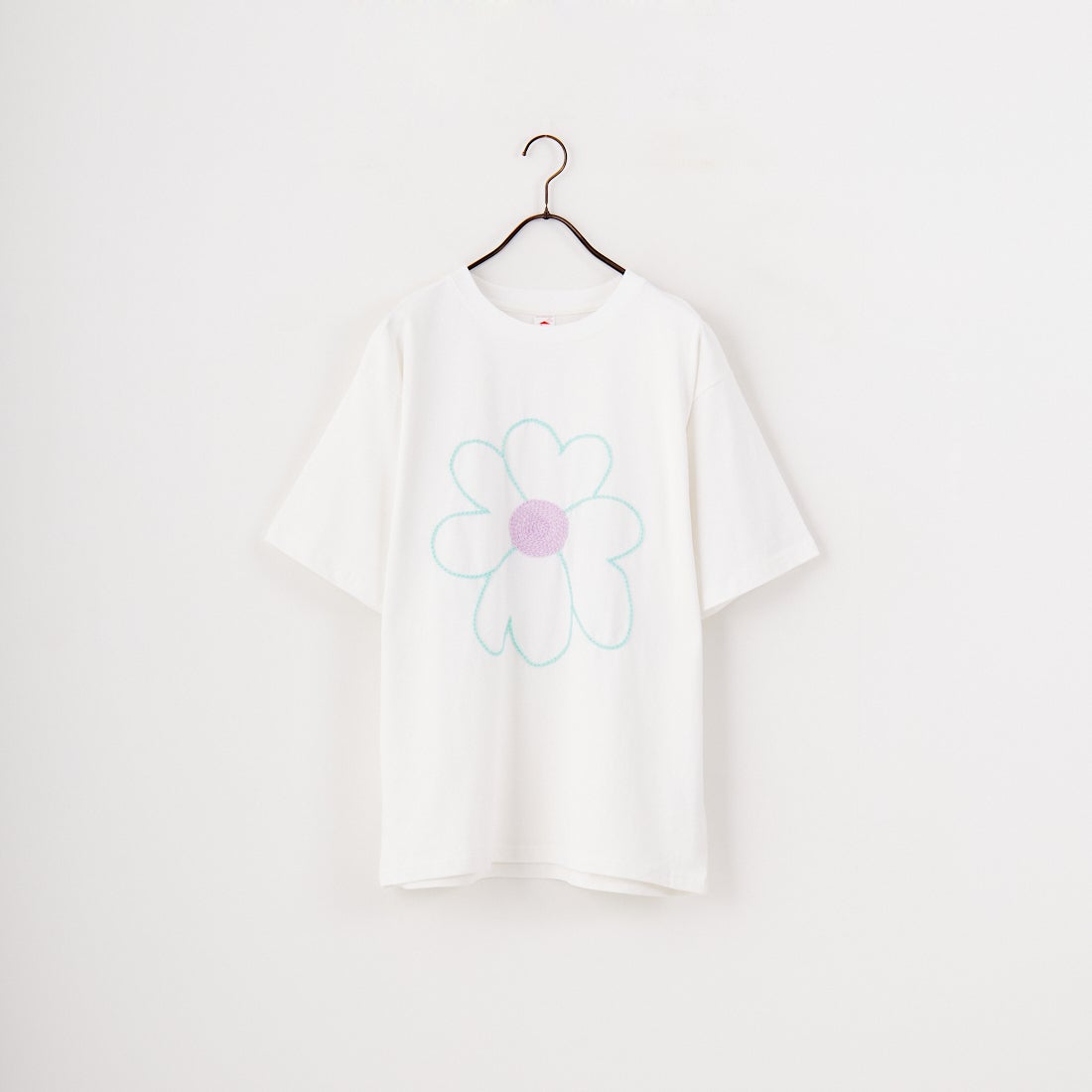 PURE WHITE