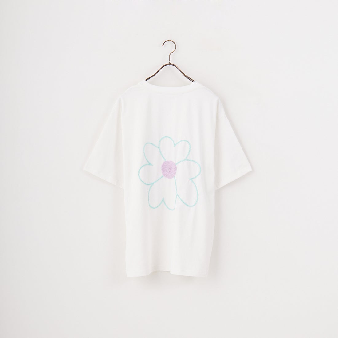 ChahChah [チャーチャー] フラワー刺繍ショートスリーブTシャツ [CC-25SS-C01] PURE WHITE