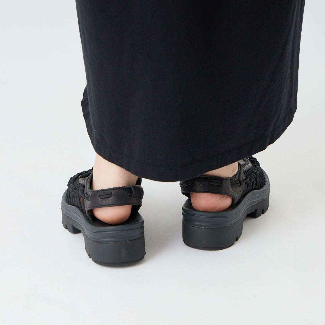 KEEN [キーン] ユニーク ピーエルティー メリージェーン [UNEEK-PLT-MARY-JANE] 1032210