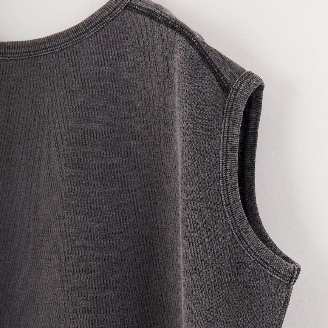 KHA:KI [カーキ] ハニカムスリーブレストップ [MIL25HCS3427] BLACK