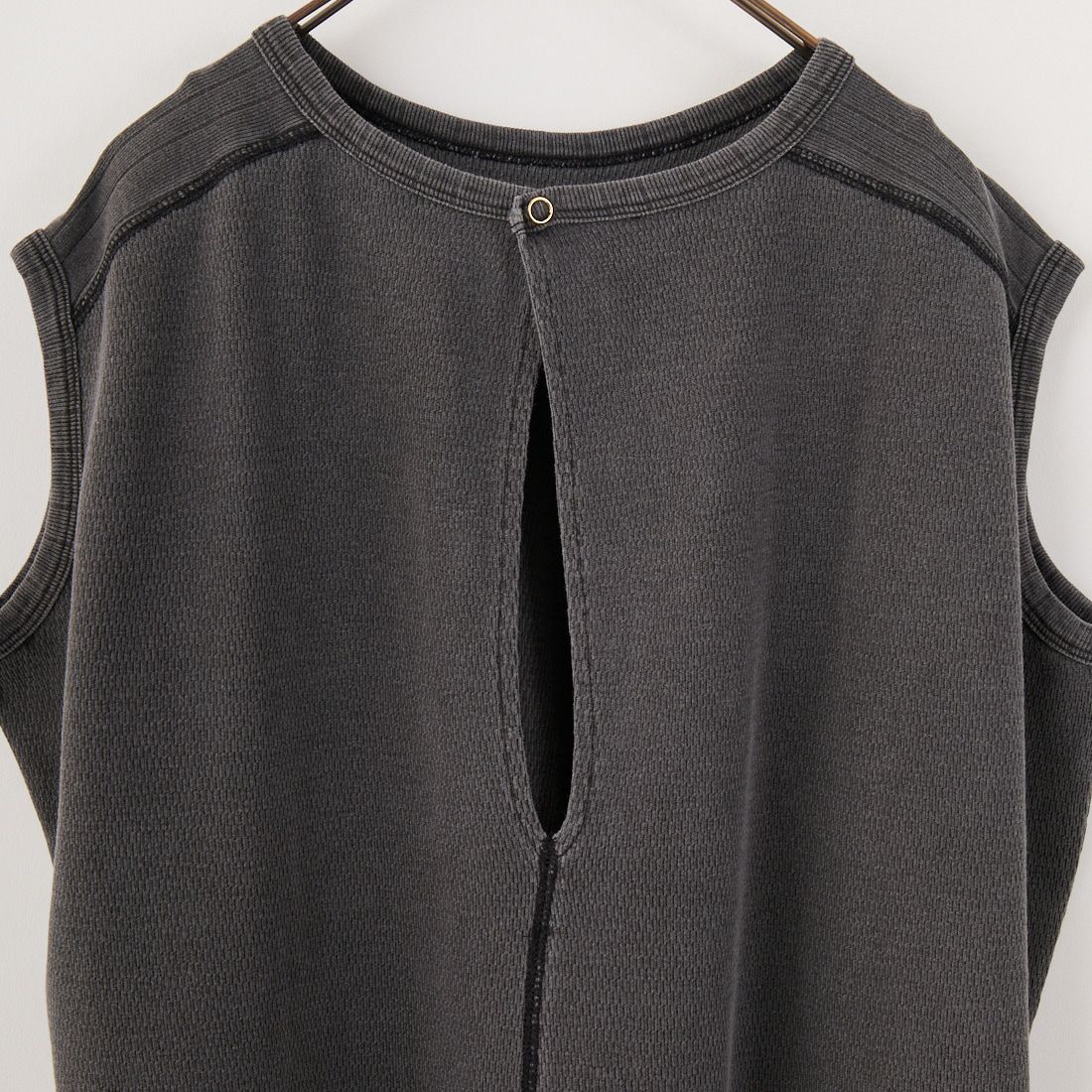 KHA:KI [カーキ] ハニカムスリーブレストップ [MIL25HCS3427] BLACK