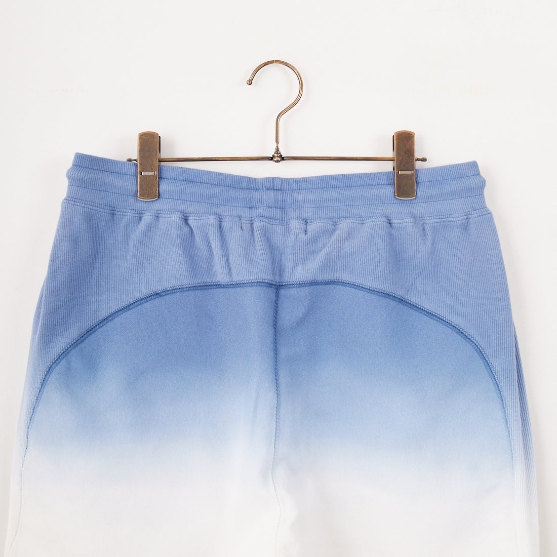 1PIU1UGUALE3 RELAX [ウノ ピゥ ウノ ウグァーレ トレ] グラデーションジョグショーツ [USB-25076] SN95 INDIG