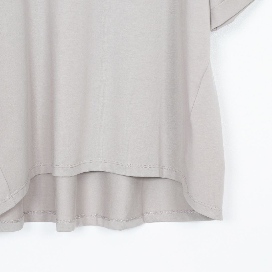 Maison de L'allure [メゾン ドゥ ラリュール] エンボスロゴTシャツ [M25112028] 23 GREIGE