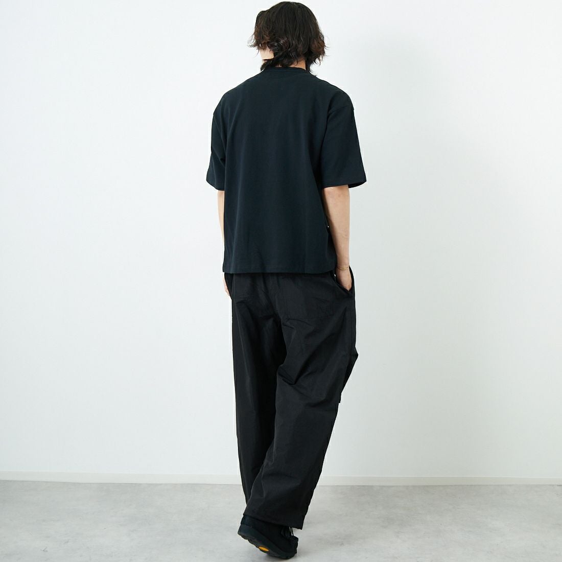 SLICK [スリック] 鹿の子ヘンリーネックTシャツ [5230109] 700 BLACK &&モデル身長：179cm 着用サイズ：1&&
