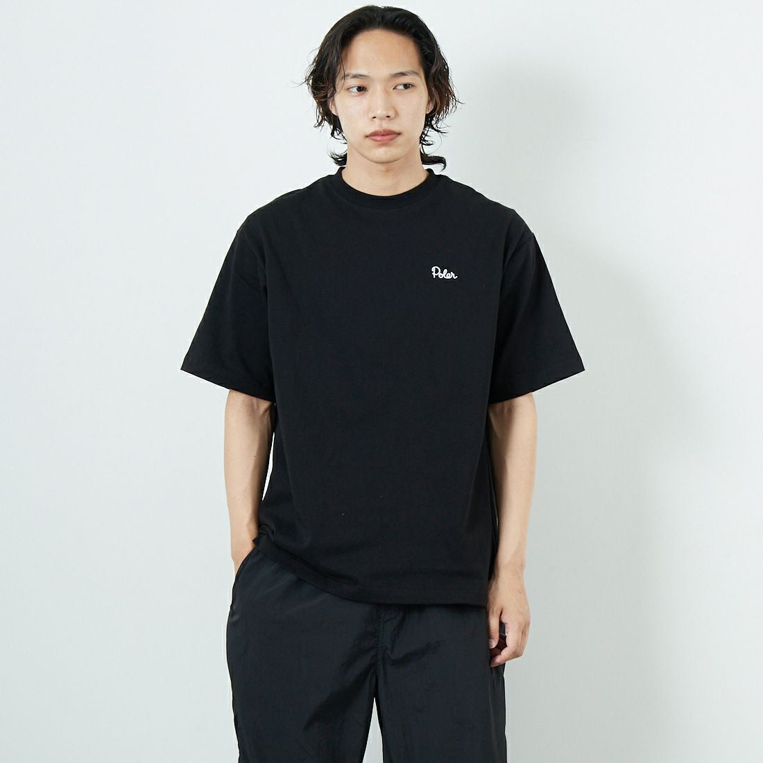POLeR [ポーラー] フラワープリントTシャツ [259MCV0032-JF] BLACK &&モデル身長：179cm 着用サイズ：M&&