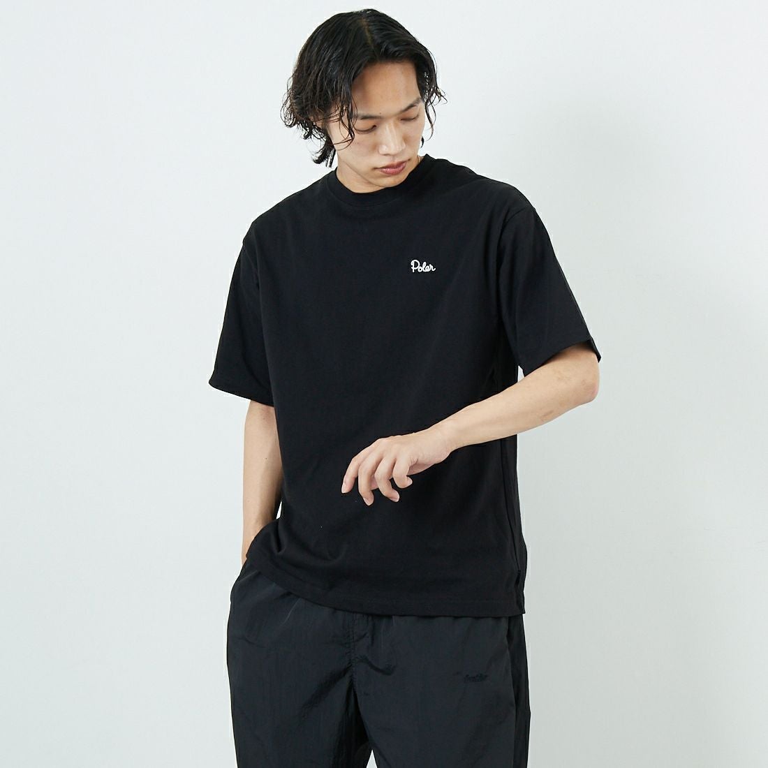 POLeR [ポーラー] フラワープリントTシャツ [259MCV0032-JF] BLACK &&モデル身長：179cm 着用サイズ：M&&