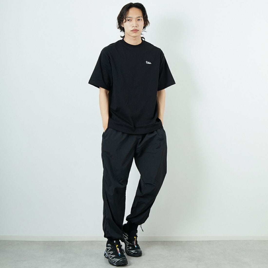POLeR [ポーラー] フラワープリントTシャツ [259MCV0032-JF] BLACK &&モデル身長：179cm 着用サイズ：M&&