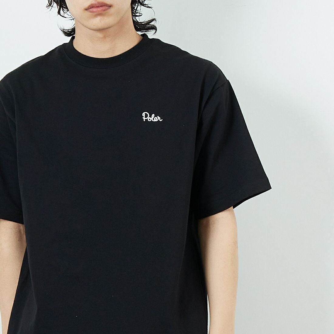 POLeR [ポーラー] フラワープリントTシャツ [259MCV0032-JF] BLACK &&モデル身長：179cm 着用サイズ：M&&