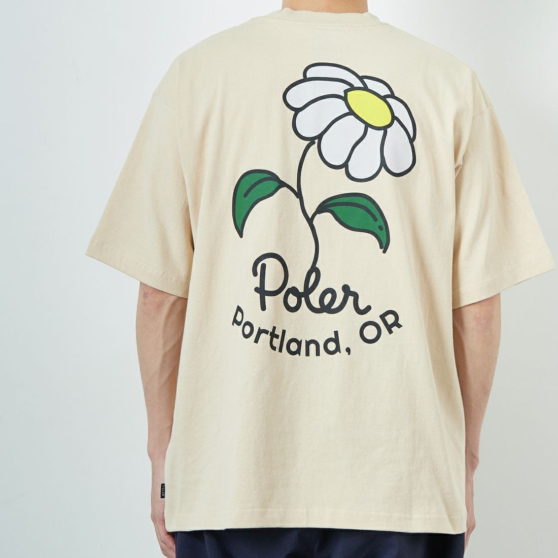 POLeR [ポーラー] フラワープリントTシャツ [259MCV0032-JF] S.BEIGE &&モデル身長：168cm 着用サイズ：M&&