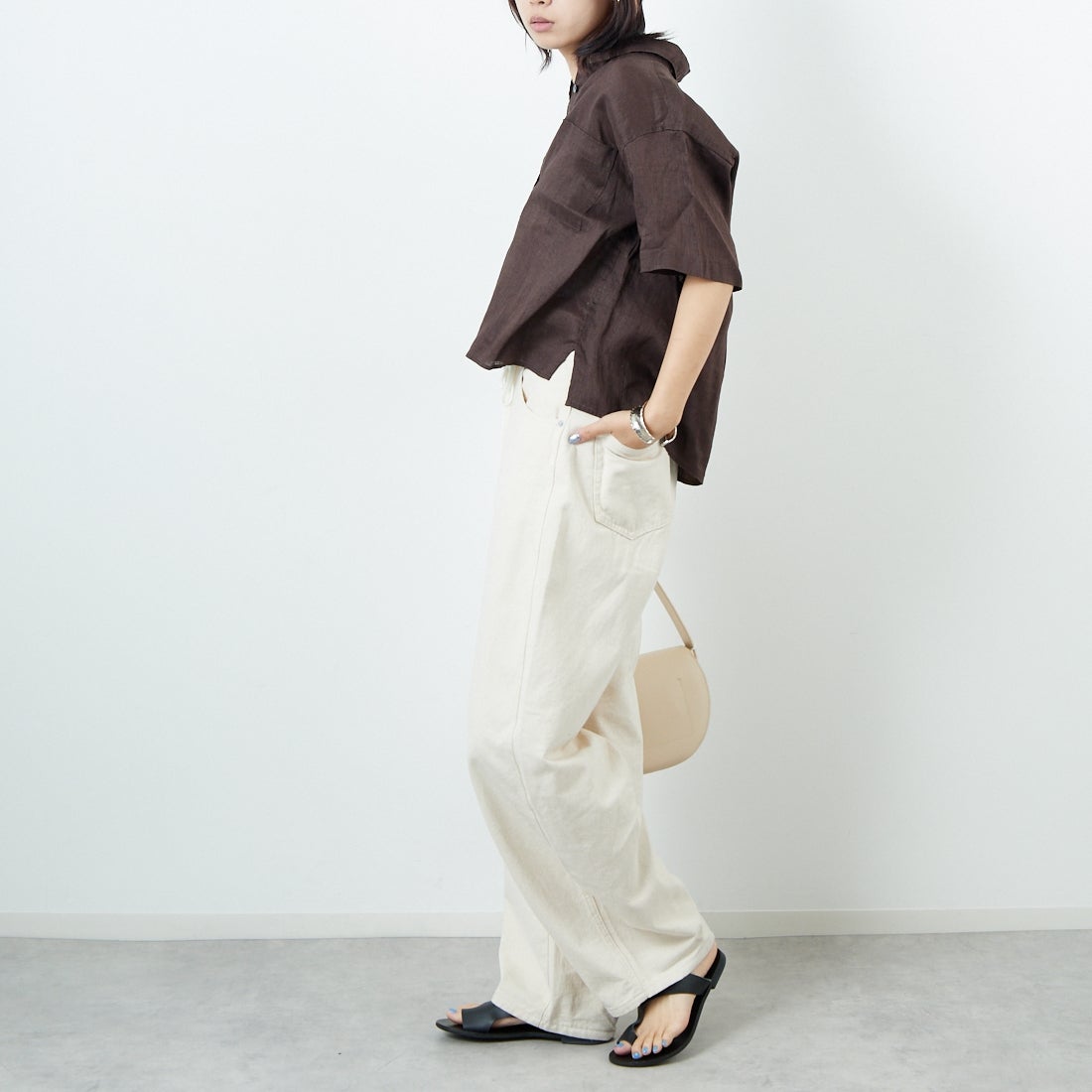 Jeans Factory Clothes [ジーンズファクトリークローズ] リネンショートスリーブシャツ [LFP501]  BROWN &&モデル身長：167cm 着用サイズ：F&&