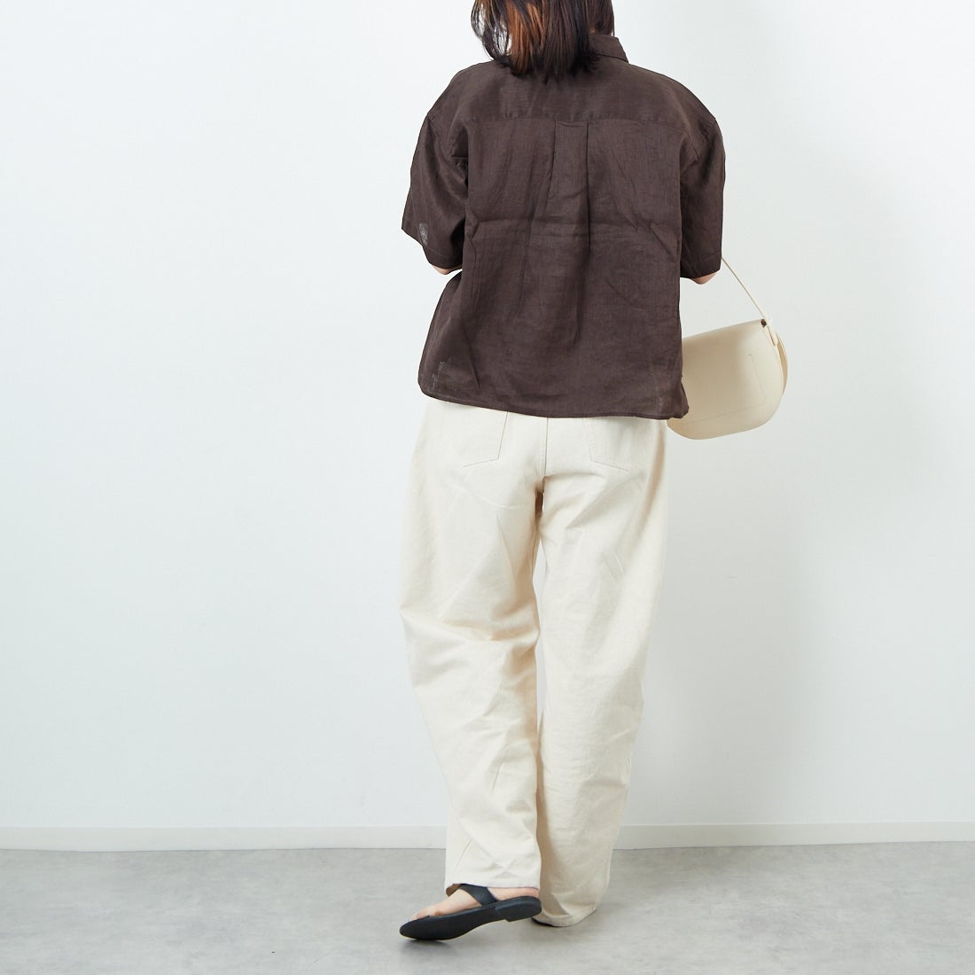 Jeans Factory Clothes [ジーンズファクトリークローズ] リネンショートスリーブシャツ [LFP501]  BROWN &&モデル身長：167cm 着用サイズ：F&&