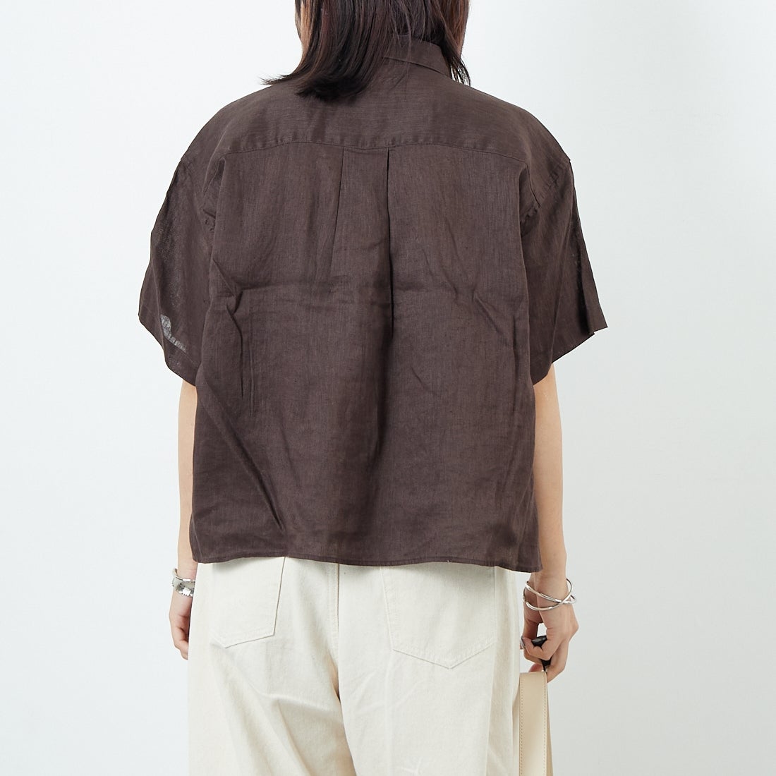 Jeans Factory Clothes [ジーンズファクトリークローズ] リネンショートスリーブシャツ [LFP501]  BROWN &&モデル身長：167cm 着用サイズ：F&&
