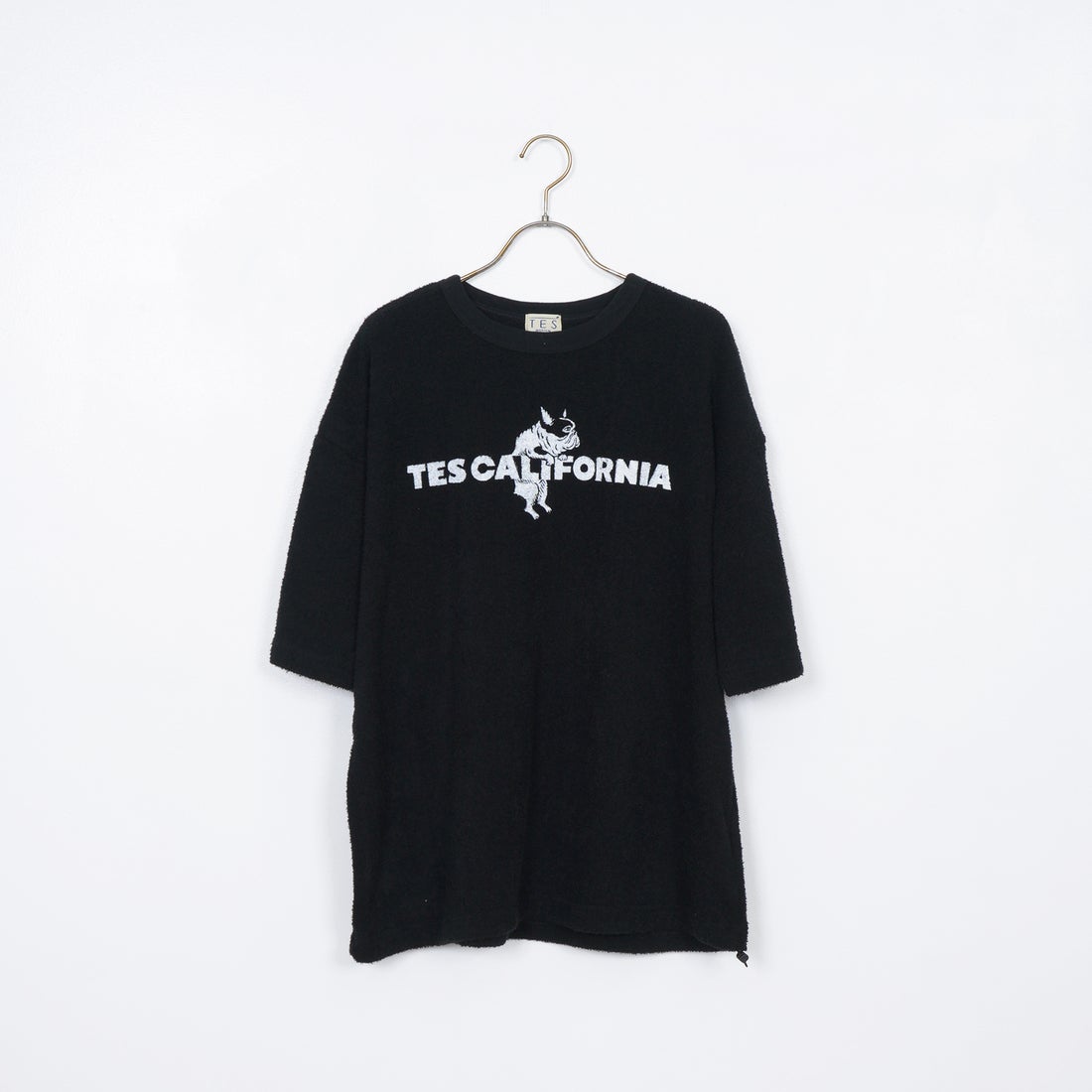 01 BLACK