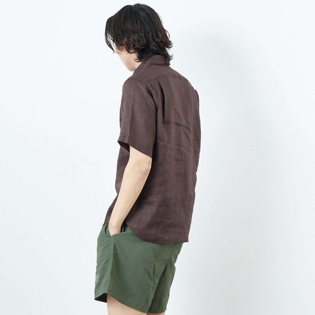33Degrees [サーティスリーディグリーズ] フレンチリネン ショートスリーブシャツ [BFP612] BROWN &&モデル身長：179cm 着用サイズ：M&&