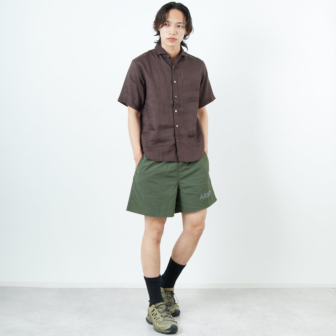 33Degrees [サーティスリーディグリーズ] フレンチリネン ショートスリーブシャツ [BFP612] BROWN &&モデル身長：179cm 着用サイズ：M&&