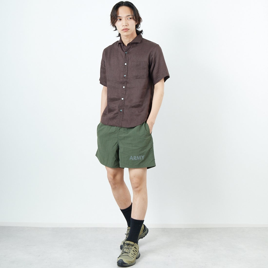 33Degrees [サーティスリーディグリーズ] フレンチリネン ショートスリーブシャツ [BFP612] BROWN &&モデル身長：179cm 着用サイズ：M&&