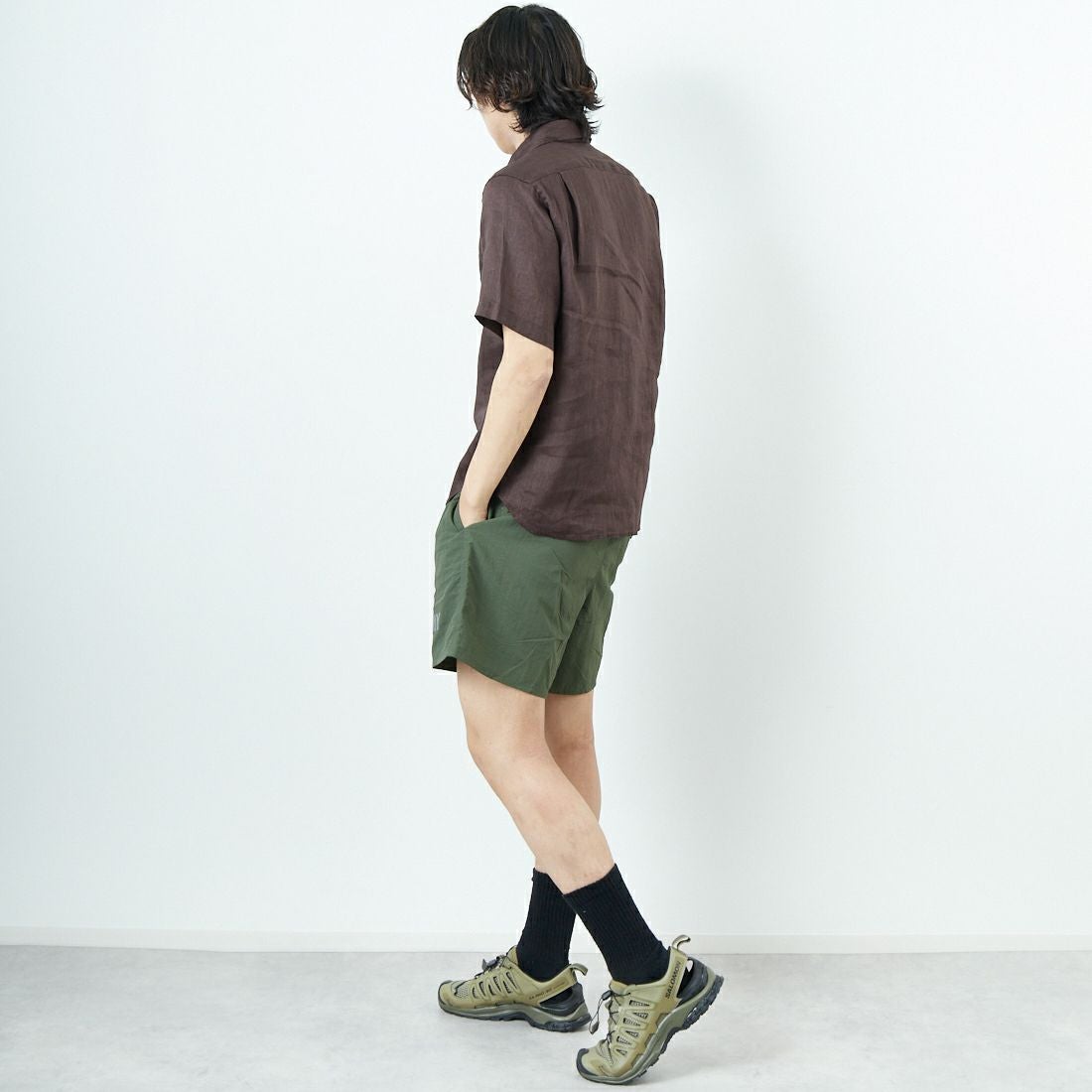 33Degrees [サーティスリーディグリーズ] フレンチリネン ショートスリーブシャツ [BFP612] BROWN &&モデル身長：179cm 着用サイズ：M&&