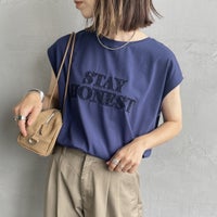 16 NAVY&&モデル身長：158cm 着用サイズ：F&&