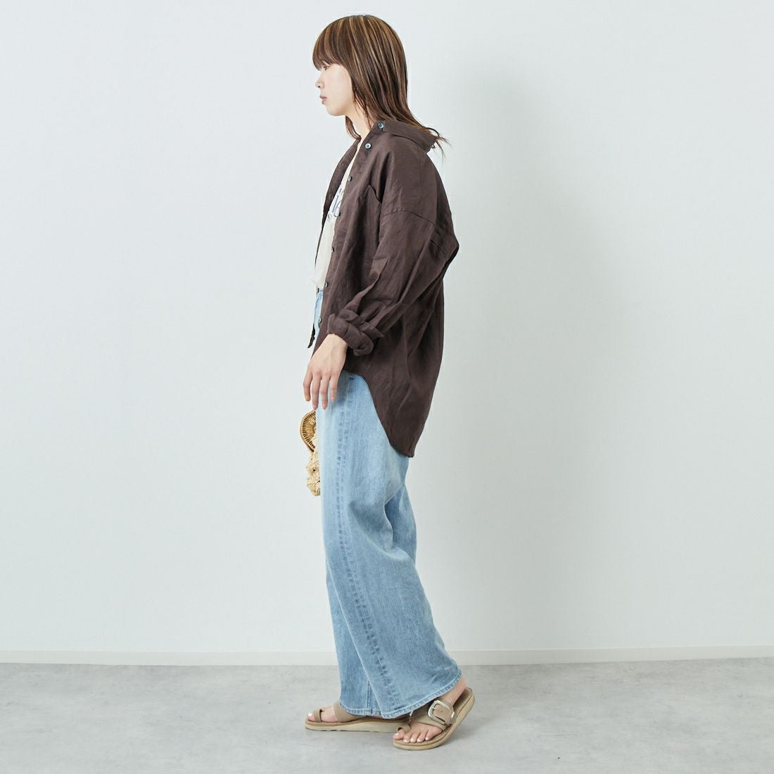 Jeans Factory Clothes [ジーンズファクトリークローズ] ロングスリーブ リネンシャツ [LFE101] BROWN &&モデル身長：167cm 着用サイズ：F&&
