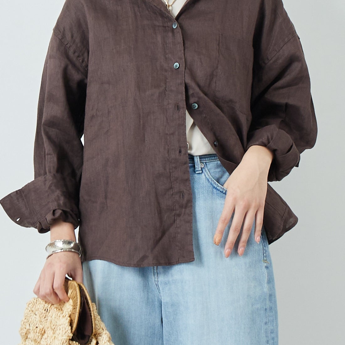Jeans Factory Clothes [ジーンズファクトリークローズ] ロングスリーブ リネンシャツ [LFE101] BROWN &&モデル身長：167cm 着用サイズ：F&&