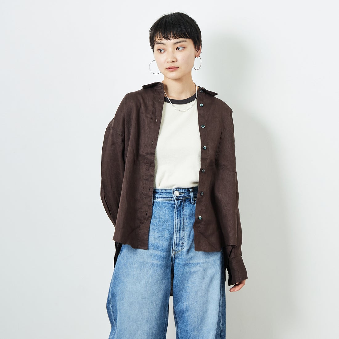 Jeans Factory Clothes [ジーンズファクトリークローズ] ロングスリーブ リネンシャツ [LFE101] BROWN &&モデル身長：160cm 着用サイズ：F&&
