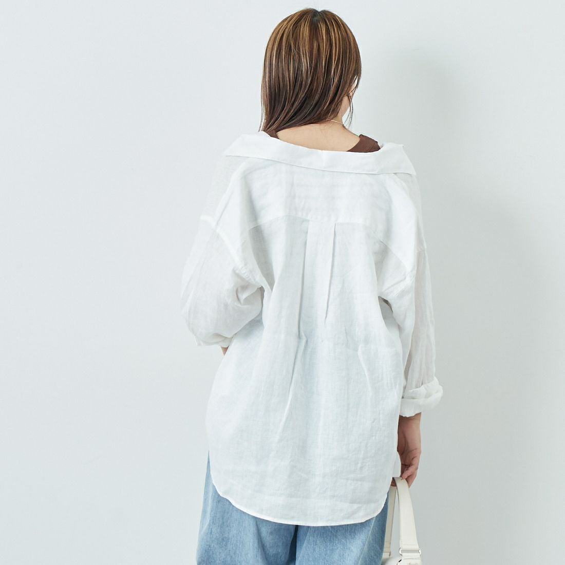 Jeans Factory Clothes [ジーンズファクトリークローズ] ロングスリーブ リネンシャツ [LFE101] WHITE &&モデル身長：167cm 着用サイズ：F&&