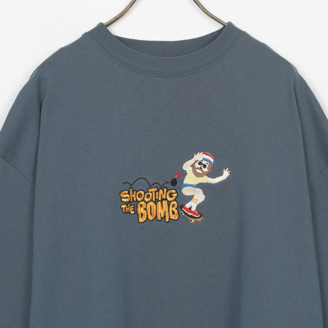 33Degrees [サーティスリーディグリーズ] 髭おじさんサガラ刺繍半袖Tシャツ [TDR-252-024] F BLUE GRY