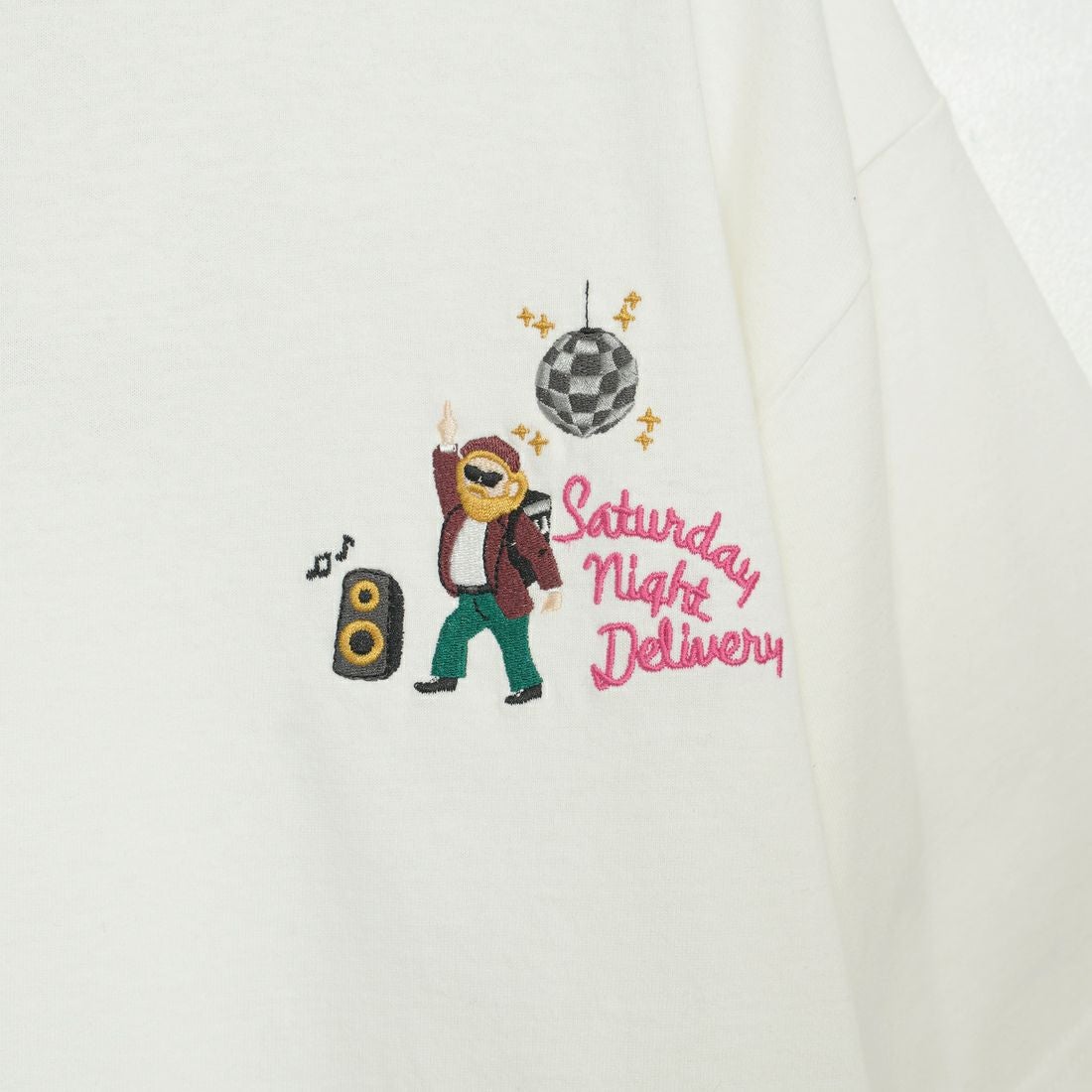 33Degrees [サーティスリーディグリーズ] 髭おじさんサガラ刺繍半袖Tシャツ [TDR-252-024] E WHITE