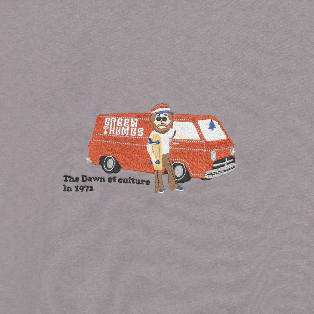 33Degrees [サーティスリーディグリーズ] 髭おじさんサガラ刺繍半袖Tシャツ [TDR-252-024] I GRYGE