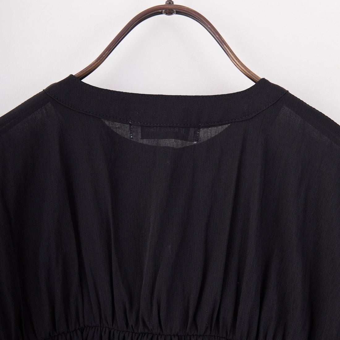 Jf Ready Made [ジェイエフレディメイド] 麻調シアーフリルギャザーブラウス [4125250] ﾌﾞﾗｯｸ