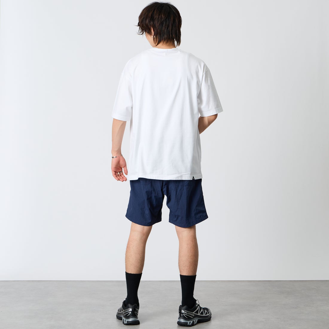 DENHAM [デンハム] ビッグロゴTシャツ [BIG-LOGO-T] WHITE &&モデル身長：177cm 着用サイズ：M&&