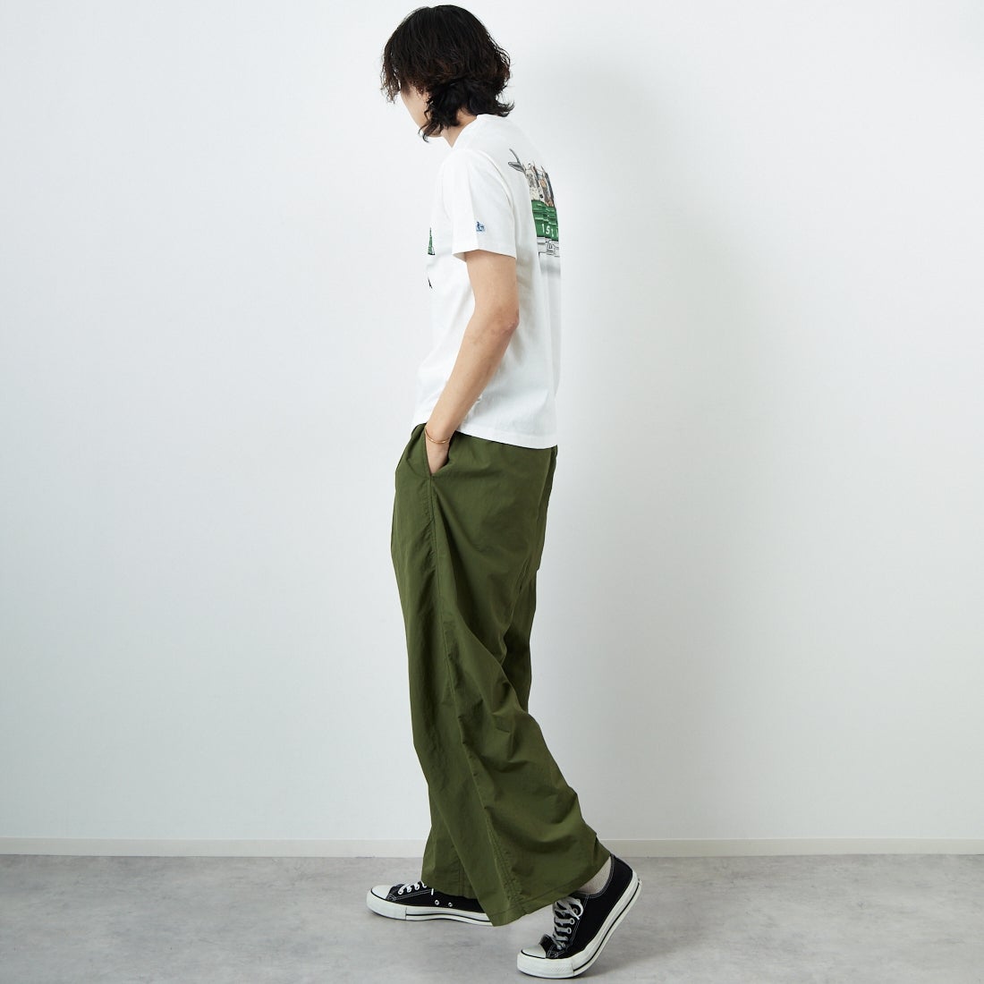 The Endless Summer [エンドレスサマー] 4BUHIサーフトラック ショートスリーブTシャツ [FH-25574324] 07 WHITE &&モデル身長：179cm 着用サイズ：M&&