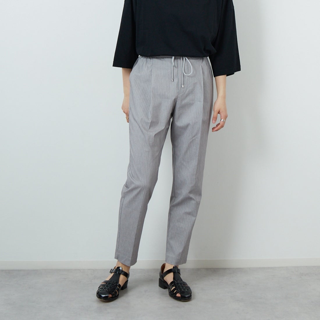 Jeans Factory Clothes [ジーンズファクトリークローズ] バックラッシュリネンパンツ [21255052] 002 ｸﾞﾚｰｽﾄ &&モデル身長：160cm 着用サイズ：38&&