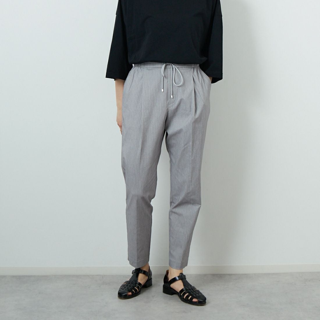 Jeans Factory Clothes [ジーンズファクトリークローズ] バックラッシュリネンパンツ [21255052] 002 ｸﾞﾚｰｽﾄ &&モデル身長：160cm 着用サイズ：38&&