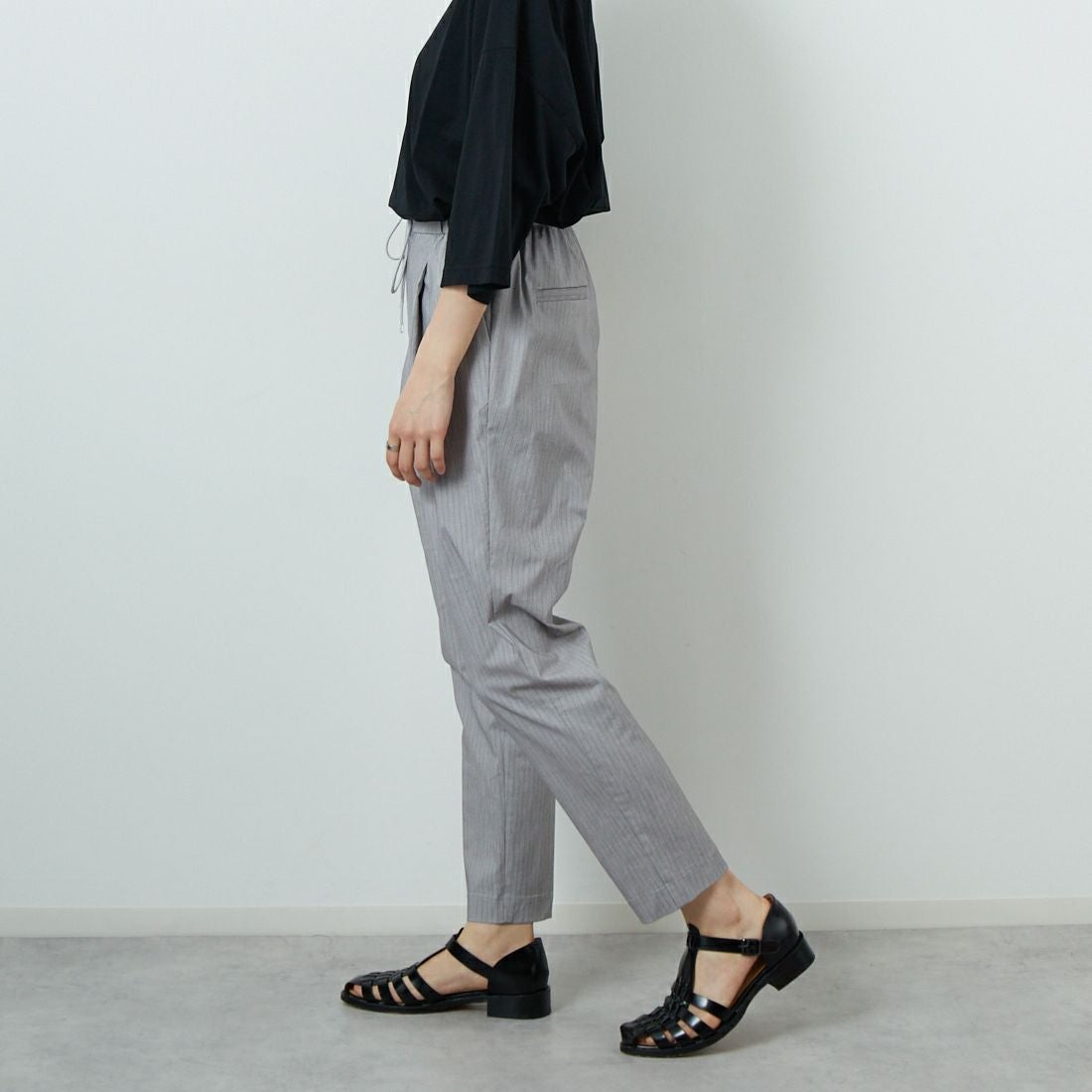 Jeans Factory Clothes [ジーンズファクトリークローズ] バックラッシュリネンパンツ [21255052] 002 ｸﾞﾚｰｽﾄ &&モデル身長：160cm 着用サイズ：38&&