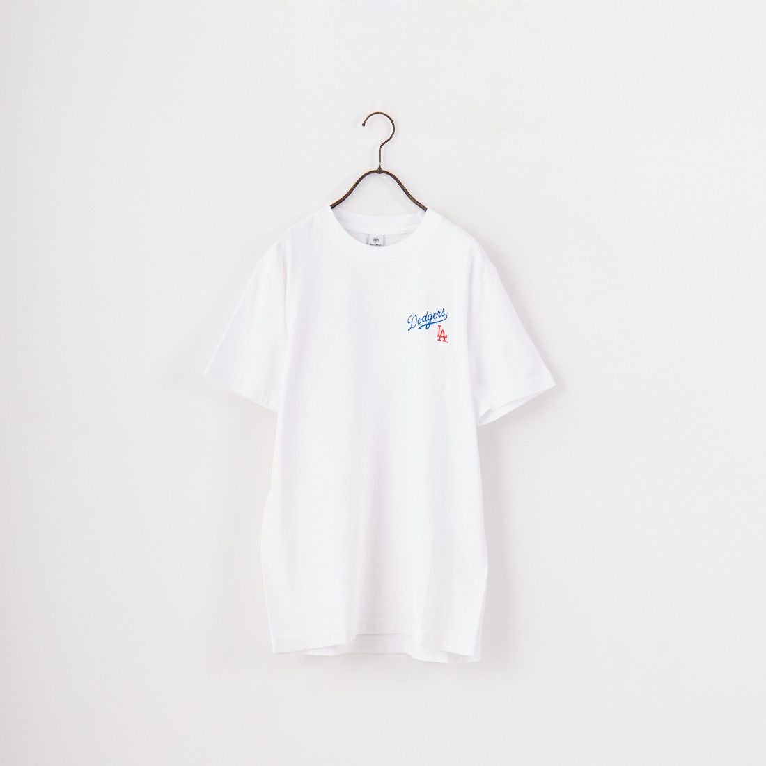 Sporty&Rich [スポーティアンドリッチ] ロサンゼルス・ドジャース セリフロゴTシャツ [TO043627666] WHITE