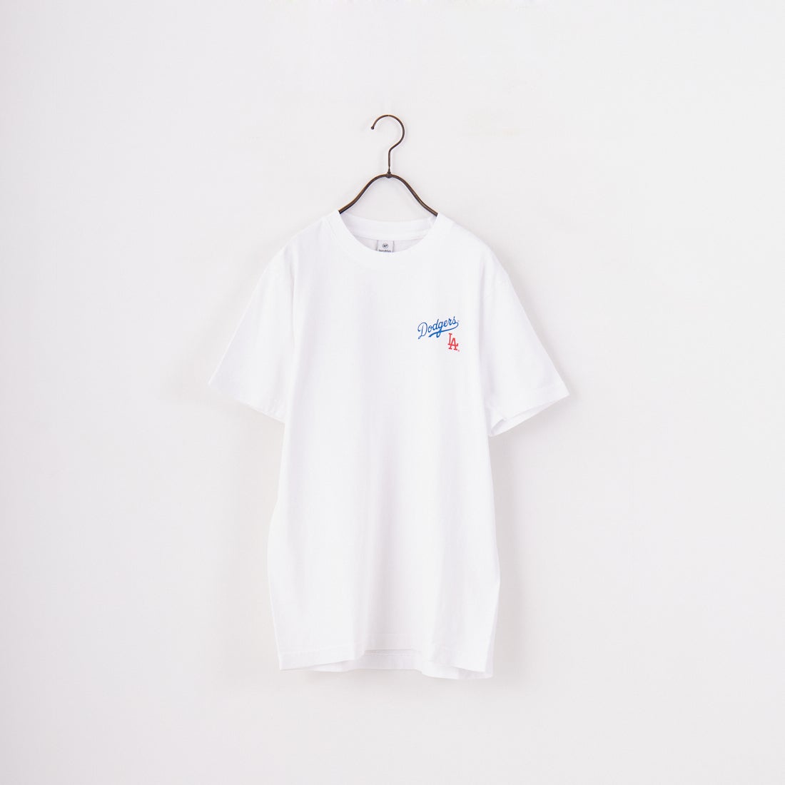 Sporty&Rich [スポーティアンドリッチ] ロサンゼルス・ドジャース セリフロゴTシャツ [TO043627666] WHITE