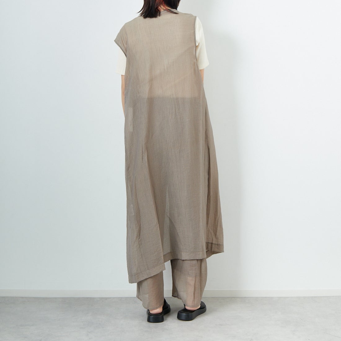 CLOCHE [クロシェ] 楊柳シアーロングジレ [51285724] ﾓｶ &&モデル身長：167cm 着用サイズ：2&&