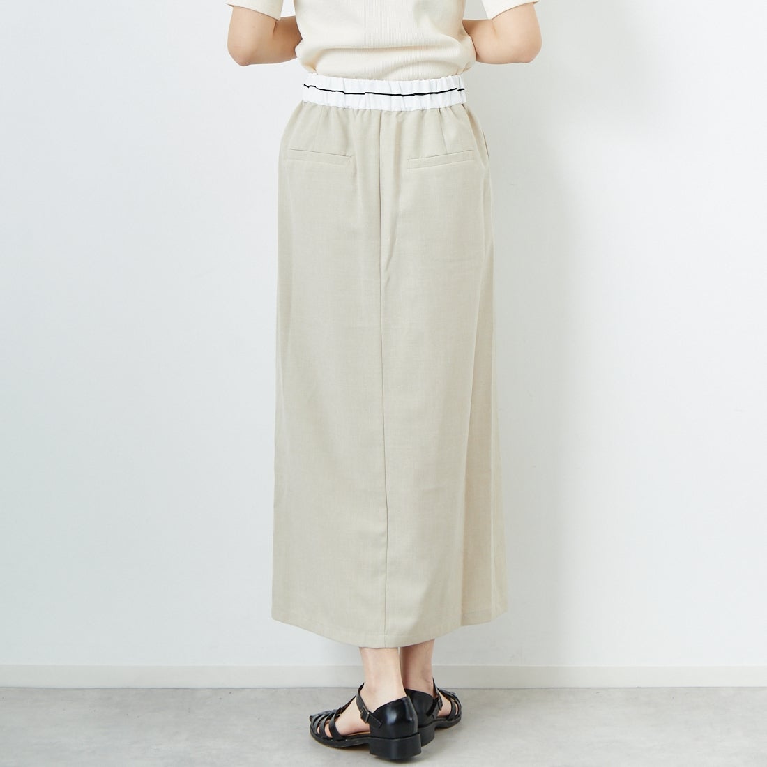 Jeans Factory Clothes [ジーンズファクトリークローズ] シャンブレーエステマーベルトスカート [21255053] 033 ﾍﾞｰｼﾞｭ &&モデル身長：167cm 着用サイズ：38&&