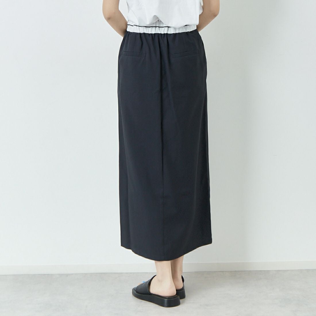 Jeans Factory Clothes [ジーンズファクトリークローズ] シャンブレーエステマーベルトスカート [21255053] 004 ﾌﾞﾗｯｸ &&モデル身長：167cm 着用サイズ：38&&