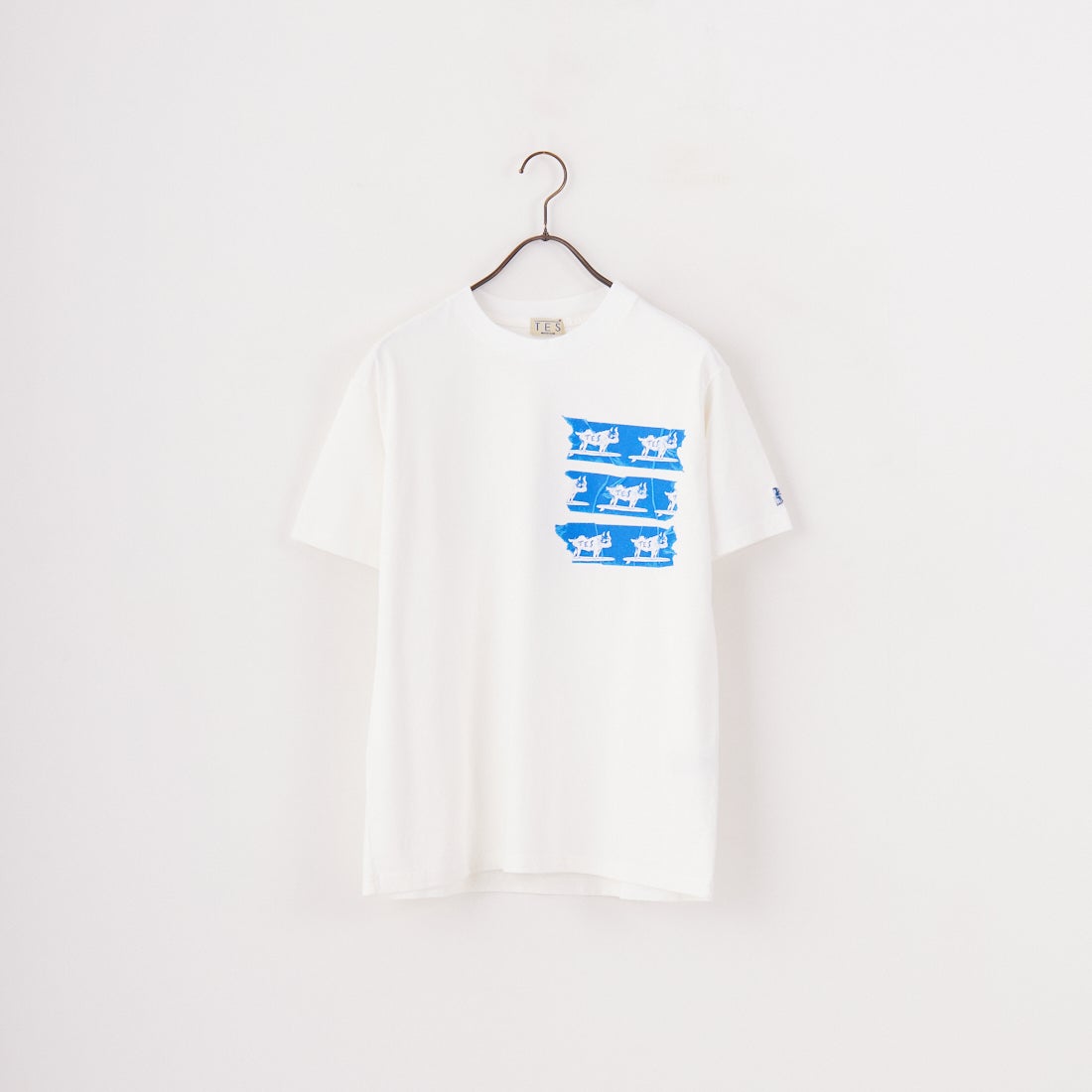07 WHITE
