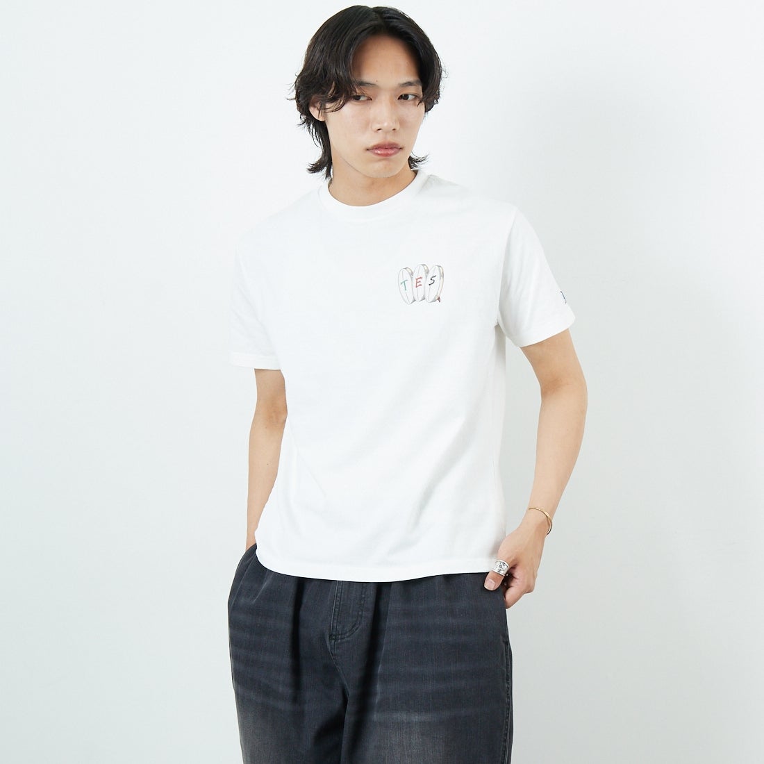 The Endless Summer [エンドレスサマー] YAKUMAN ショートスリーブTシャツ [FH-25574341] 07 WHITE &&モデル身長：179cm 着用サイズ：M&&