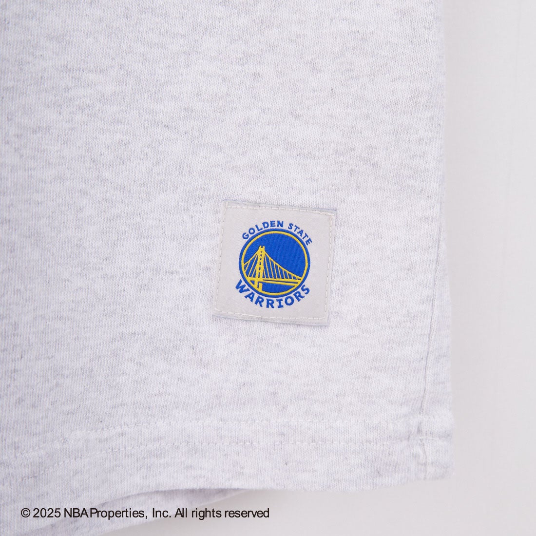 OFF THE COURT BY NBA [オフ ザ コート バイ エヌビーエー] 別注 プリントTシャツ [F-25SS-001-JF] WARRIORS A