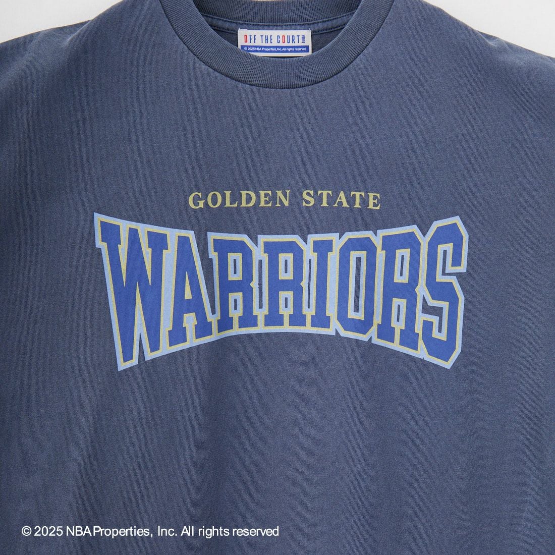 OFF THE COURT BY NBA [オフ ザ コート バイ エヌビーエー] 別注 プリントTシャツ [F-25SS-001-JF] WARRIORS N