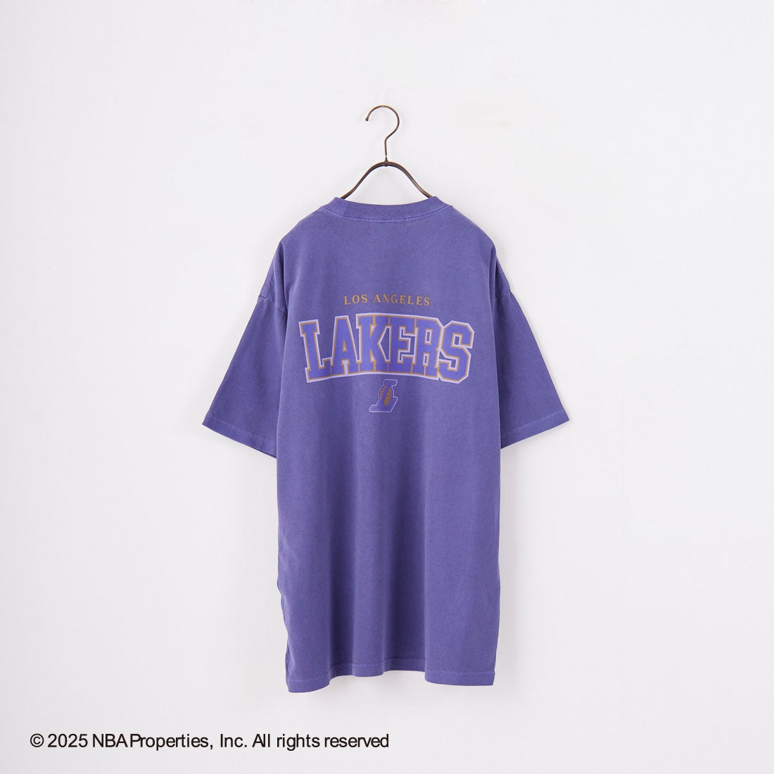 OFF THE COURT BY NBA [オフ ザ コート バイ エヌビーエー] 別注 プリントTシャツ [F-25SS-001-JF] LAKERS PPL