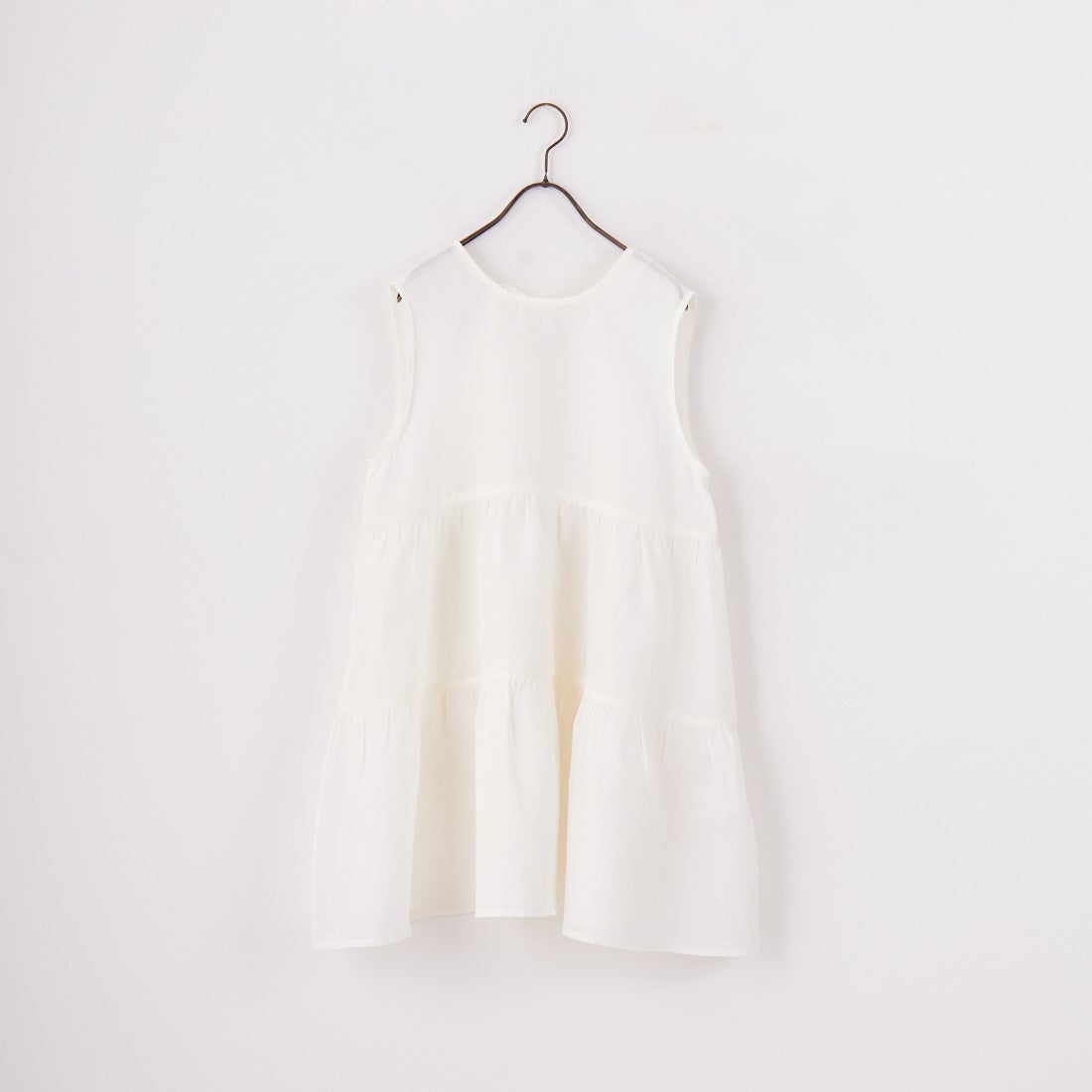 06 O.WHITE