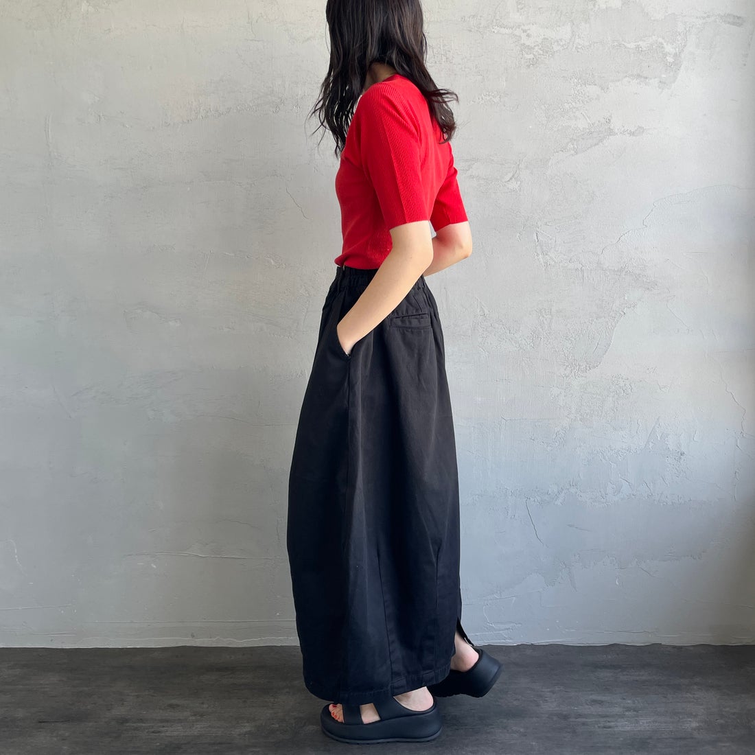 HARVESTY [ハーベスティ] チノサーカススカート [A22503] 19 BLACK &&モデル身長：160cm 着用サイズ：1&&