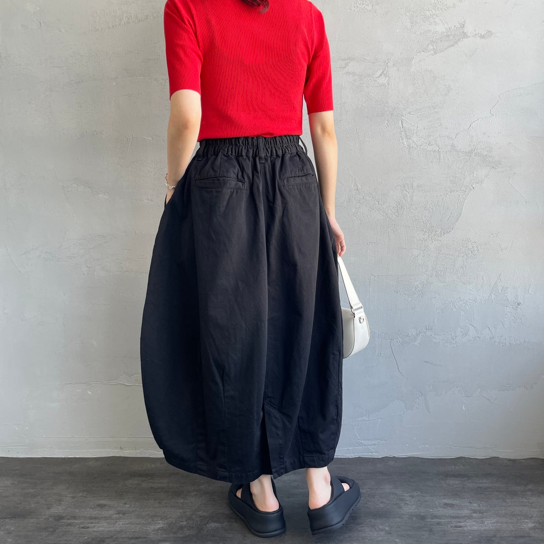 HARVESTY [ハーベスティ] チノサーカススカート [A22503] 19 BLACK &&モデル身長：160cm 着用サイズ：1&&