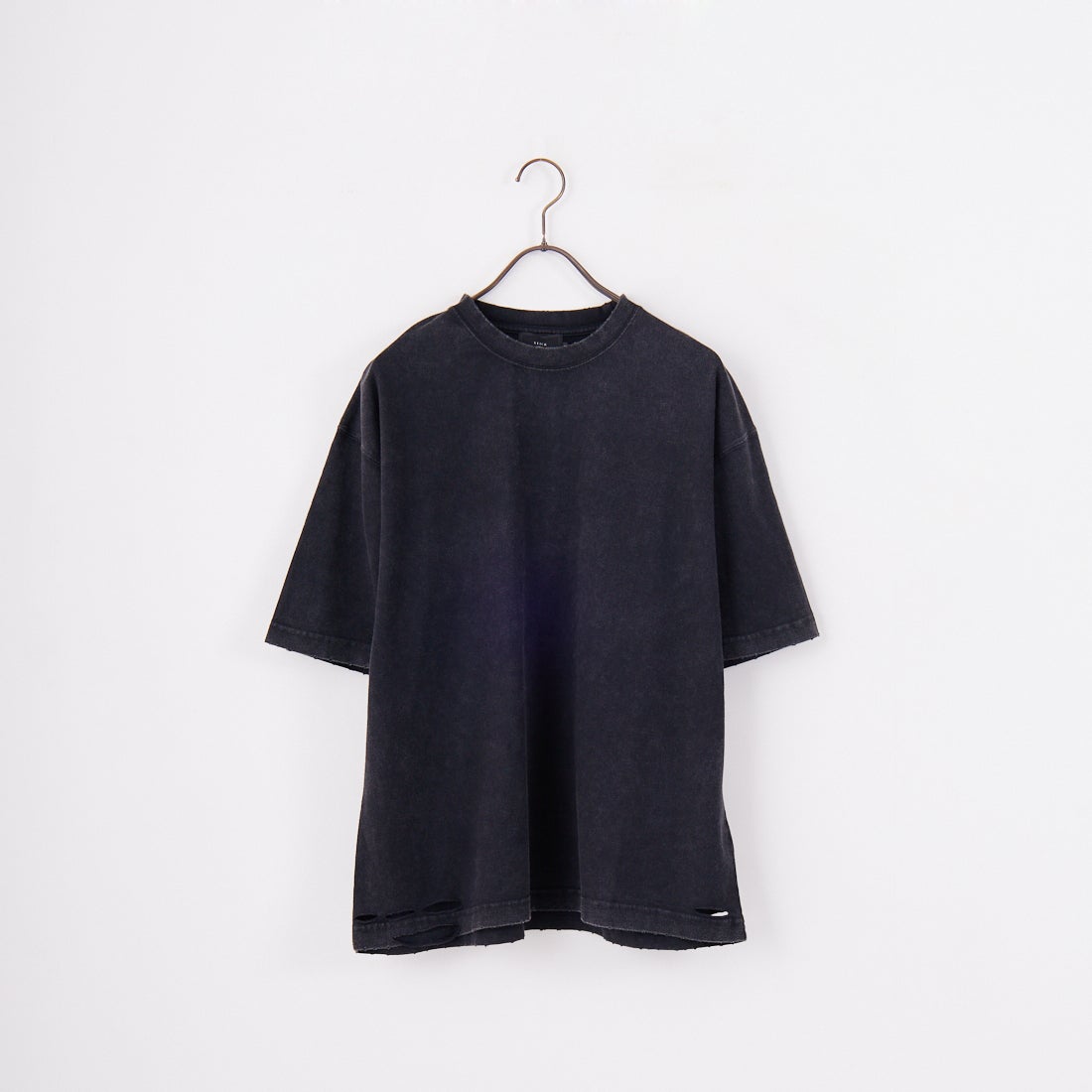 700 BLACK